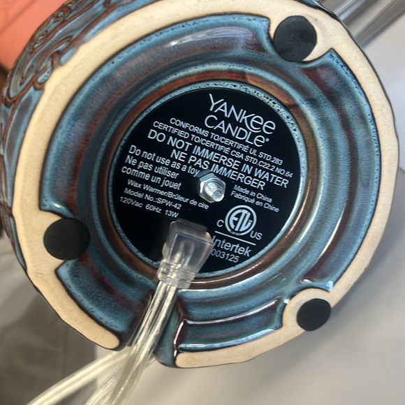 YANKEE CANDLE WARMER - Picture 4 of 5